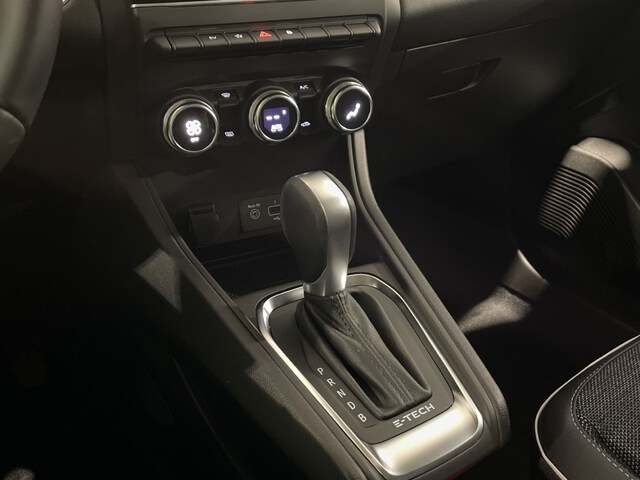 Inside Captur Híbrido  Blanco Nacarado con 