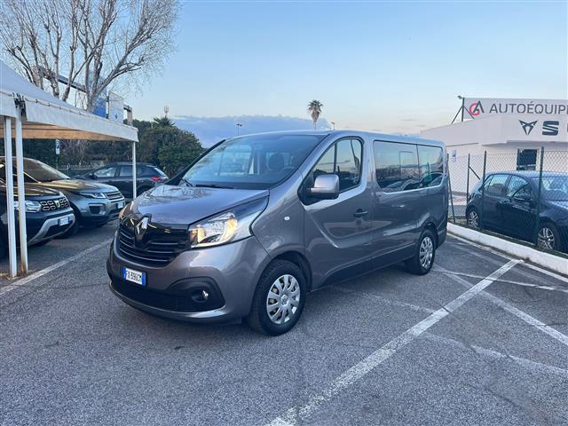 RENAULT Trafic 02641071_VO38043366