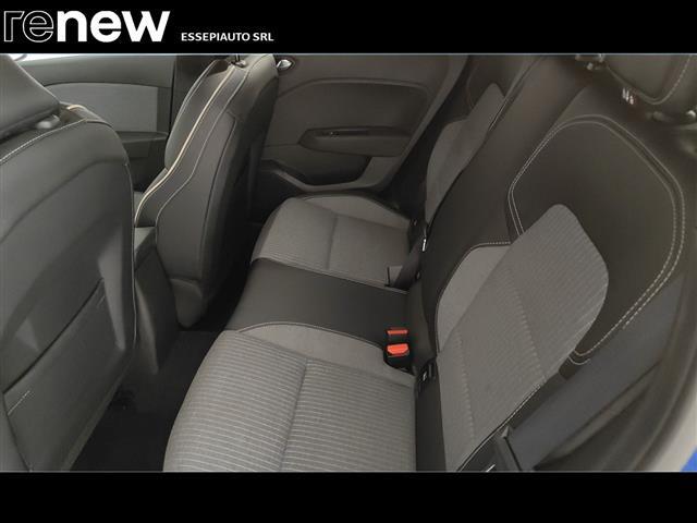 RENAULT Clio V 2023 00077243_VO38013127