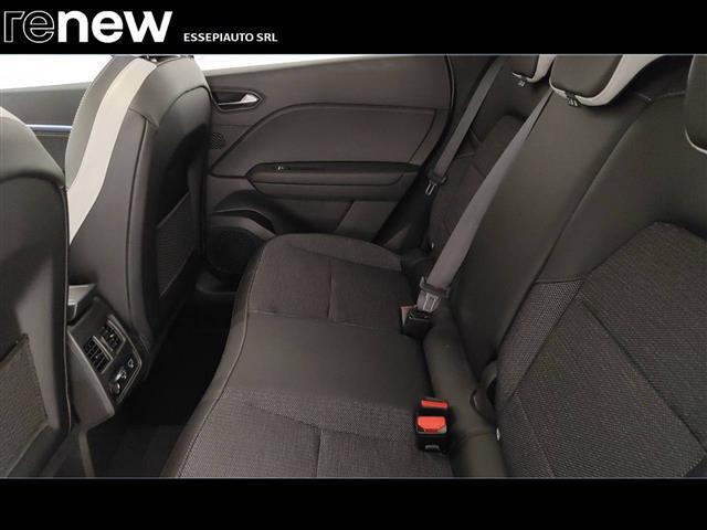 RENAULT Captur 00077485_VO38013127