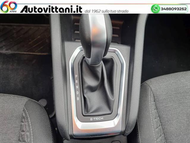 RENAULT Clio V 2019 00957434_VO38023207