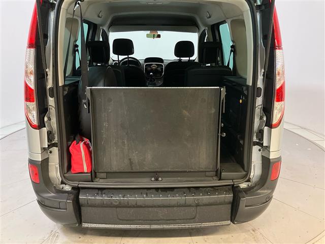 RENAULT Kangoo II 2013 00984376_VO38023207