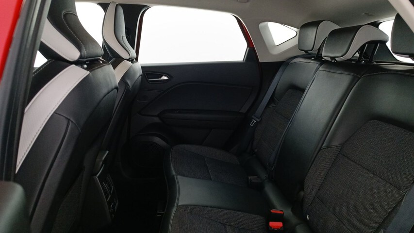 Inside Captur Diesel  ROJO