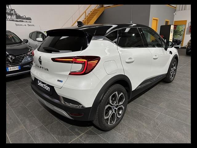 RENAULT Captur 00012090_VO38023184
