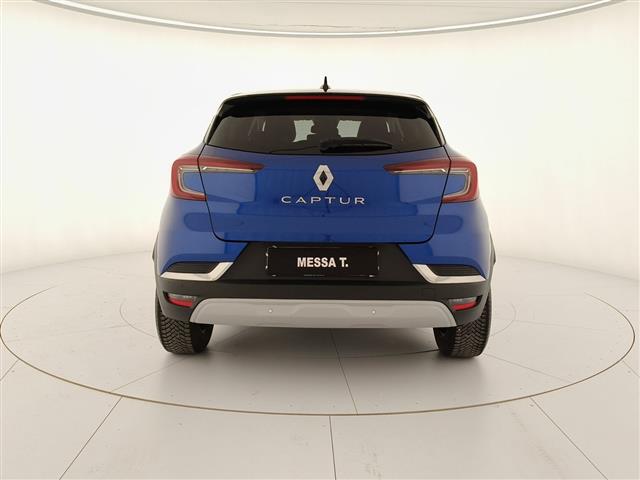 RENAULT Captur 00189615_VO38023507
