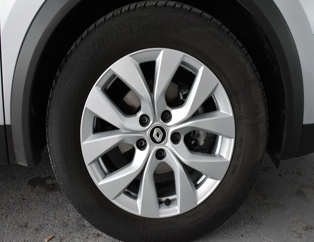 Outside Captur  GRIS