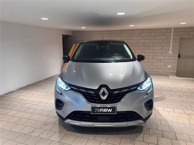 RENAULT Captur 01249485_VO38013065