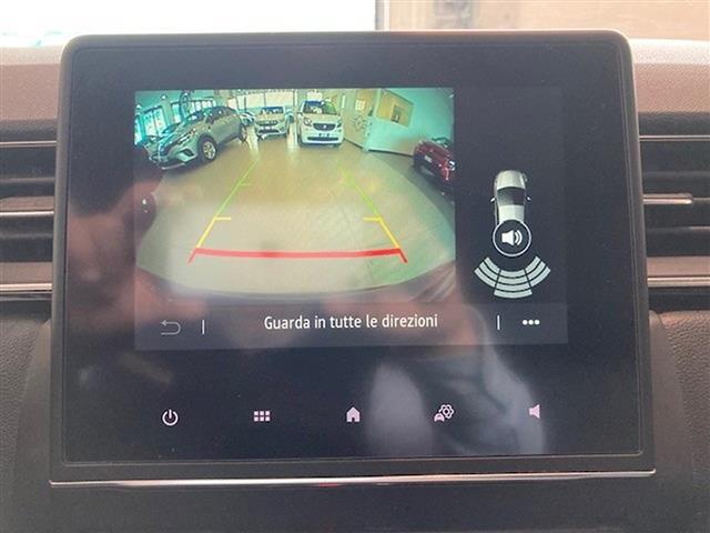 RENAULT Captur 00015885_VO38023184