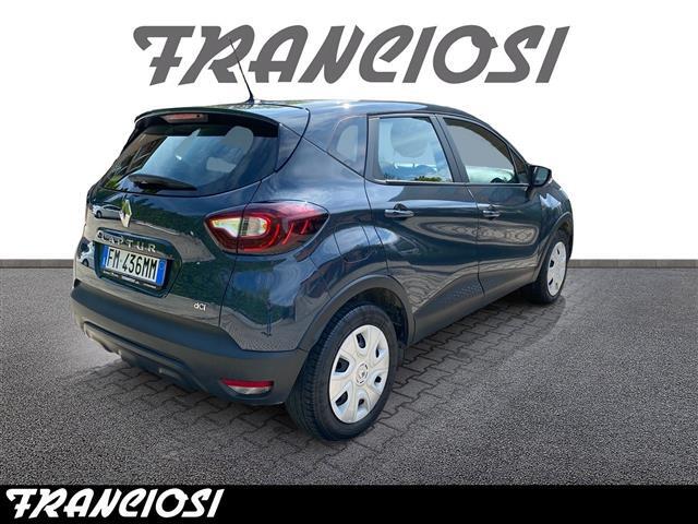 RENAULT Captur I 2017 00023073_VO38013018