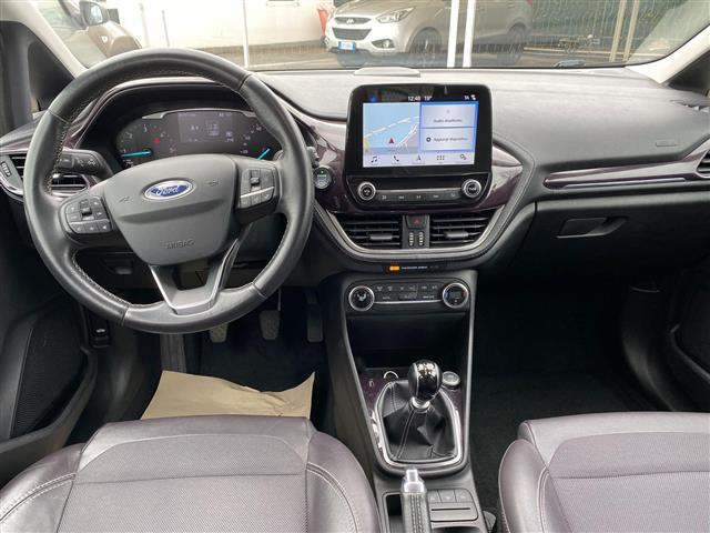 FORD Fiesta 02640730_VO38043366