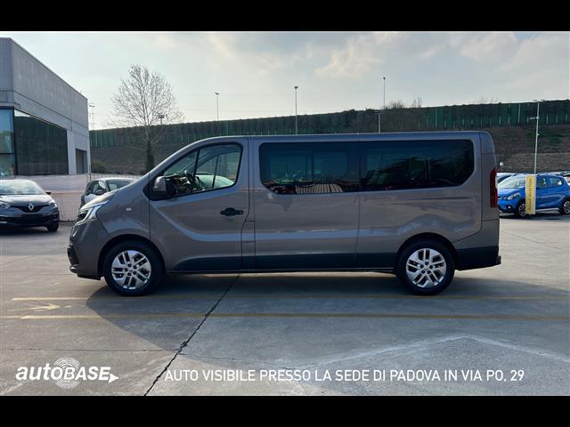 RENAULT Trafic Passenger 29 2019 01094366_VO38013498