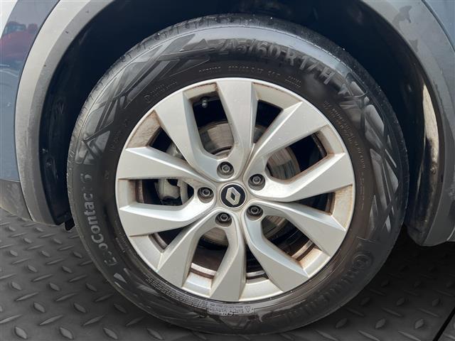 RENAULT Captur 05258159_VO38013034