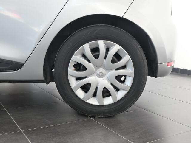 Outside Clio Diesel  GRIS