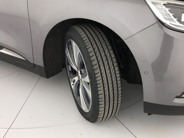 Outside Scénic Diesel  Gris Casiopea