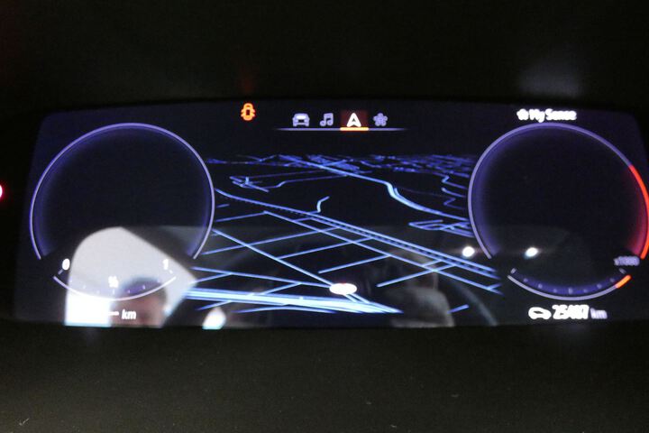 Inside Mégane Sport Tourer Diesel  Rojo Deseo