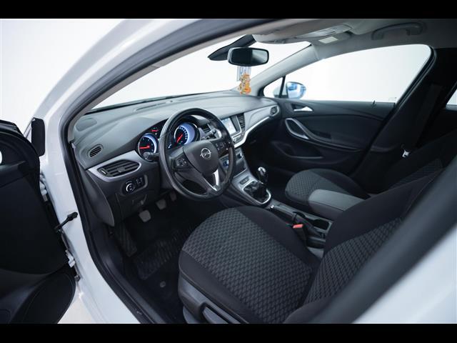 OPEL Astra Sports Tourer 40001998_VO38053400