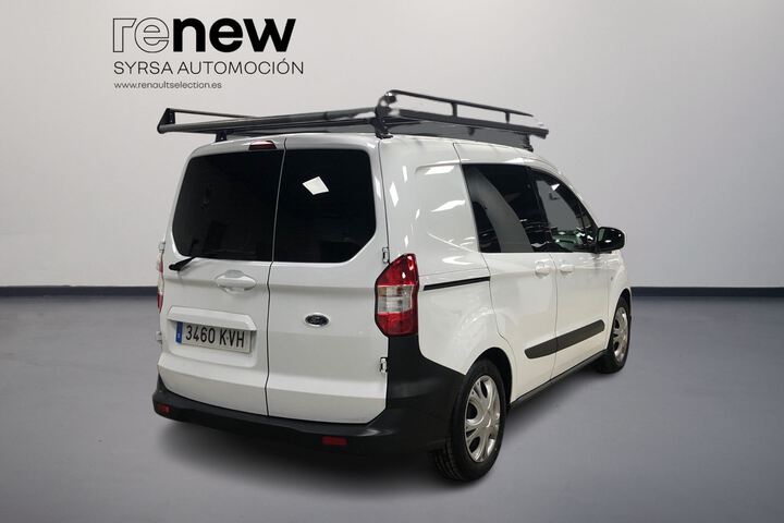 Outside Tourneo Courier  Blanco