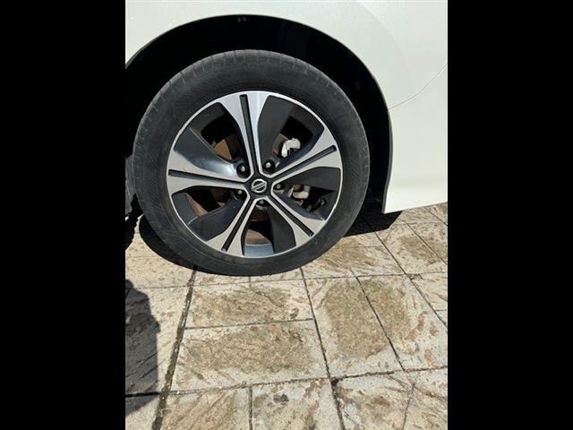 NISSAN Leaf II 2018 00996985_VO38013353