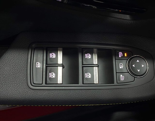 Inside  MEGANE E-TECH 100% ELÉCTRICO  carrocería rojo des