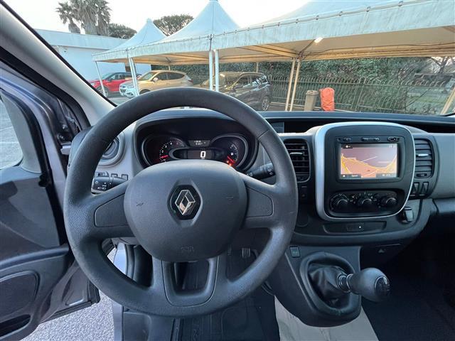 RENAULT Trafic 02641071_VO38043366