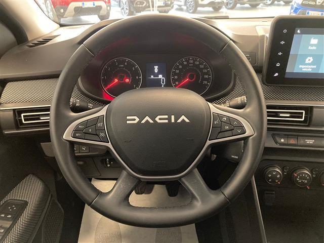 DACIA Sandero 00014607_VO38013022