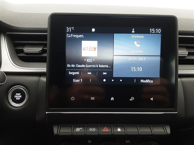 RENAULT Captur 04703789_VO38013034