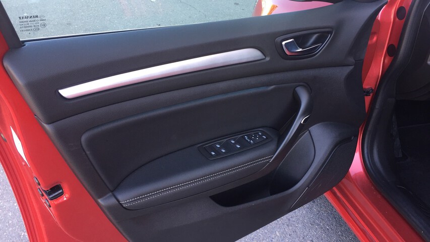 Inside Mégane Diesel  Rojo Deseo