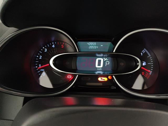 RENAULT Clio Sporter 00188529_VO38023507