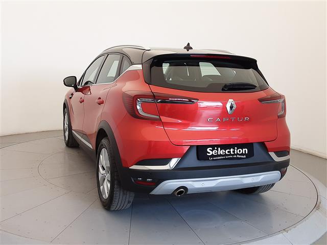 RENAULT Captur 04703789_VO38013034