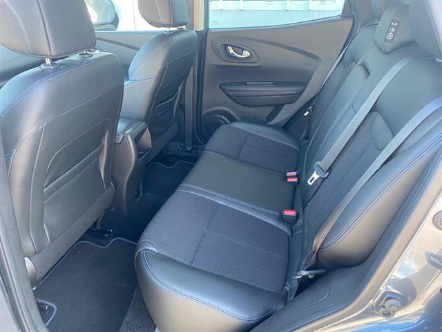 RENAULT Kadjar 01148739_VO38013322