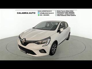 RENAULT Clio 00006626_VO38033579