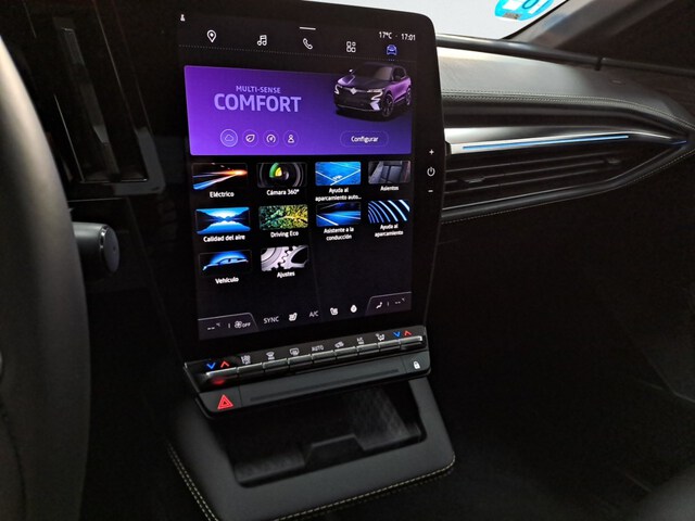 Inside  MEGANE E-TECH 100% ELÉCTRICO  carrocería azul noc