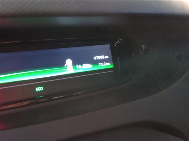 RENAULT ZOE 00013640_VO38043670