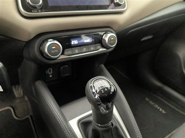 NISSAN Micra 00972825_VO38023732