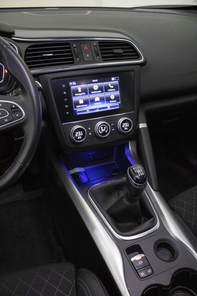 Inside Kadjar  Azul Cosmos