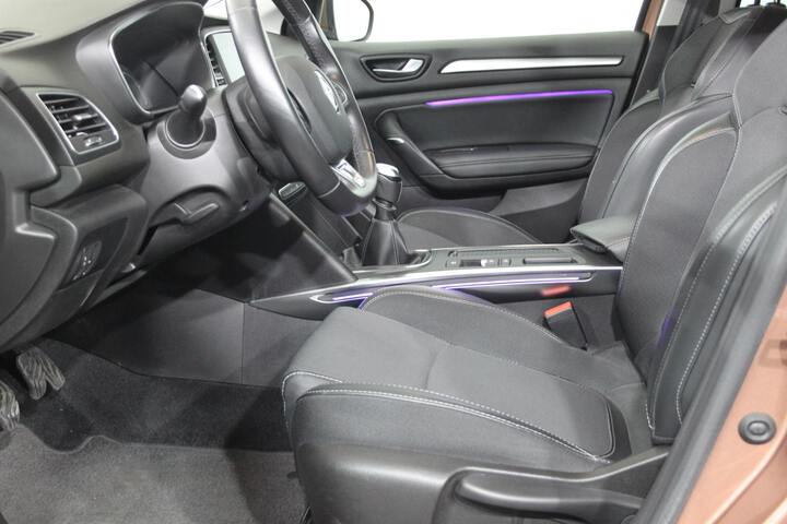 Inside Mégane Diesel  Cobre solar