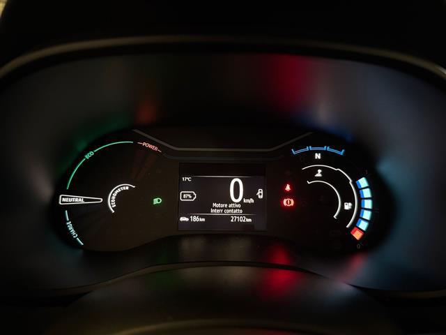 DACIA Spring 00016161_VO38023184