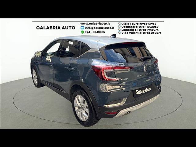 RENAULT Captur 00007064_VO38033579