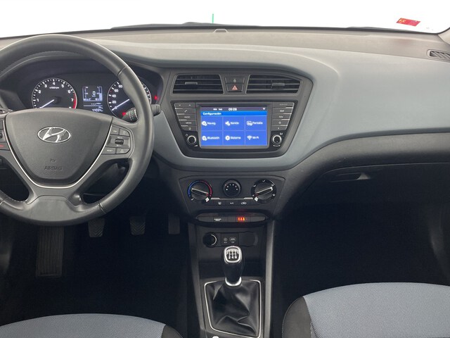 Inside i20  Blanco