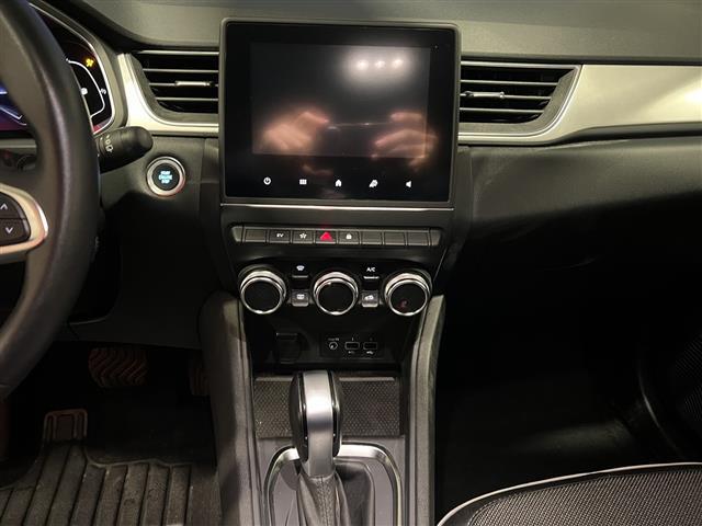 RENAULT Captur 05256750_VO38013034