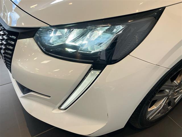 PEUGEOT 208 II 2019 00985343_VO38023207