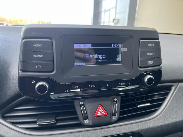 Außenausstattung i30 PHANTOM BLACK MET.   schwarz