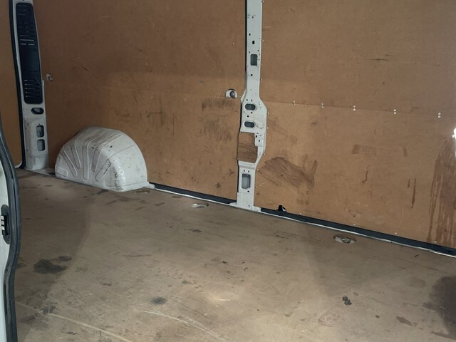 Inside Ducato Furgón Diesel  Blanco
