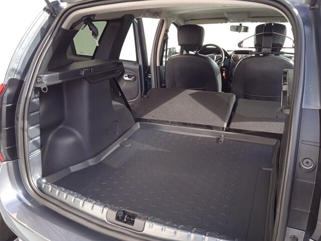 Inside Duster Diesel  Gris Cometa