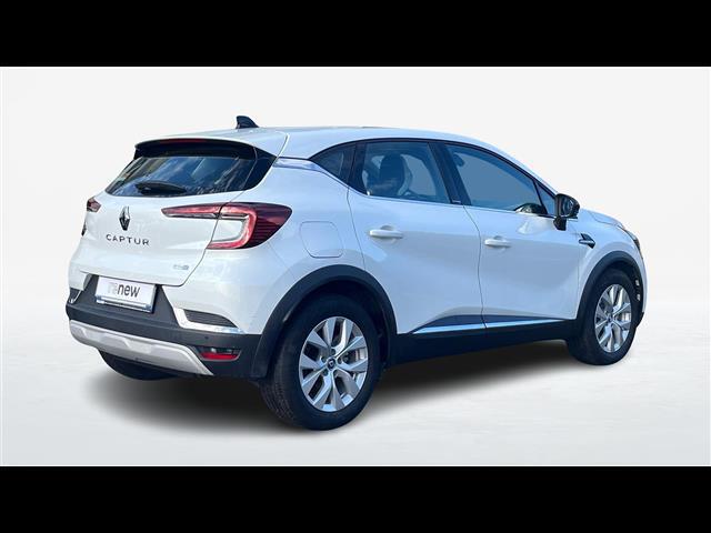 RENAULT Captur 00189426_VO38013059