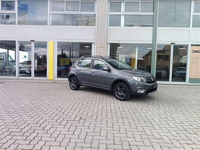 DACIA Sandero  Stepway 05890523_VO38013080