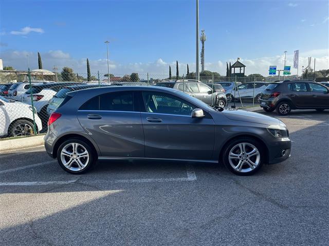 MERCEDES Classe A 02640875_VO38043366