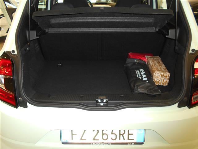 RENAULT Twingo III 2019 01243304_VO38043211