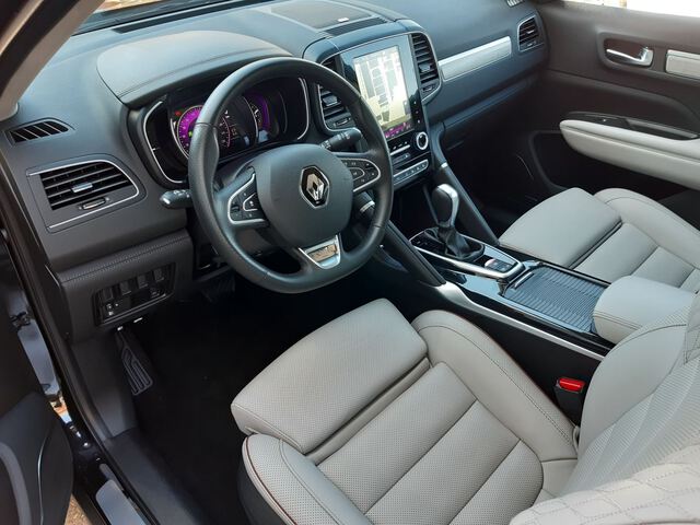 Inside Koleos  Negro Amatista