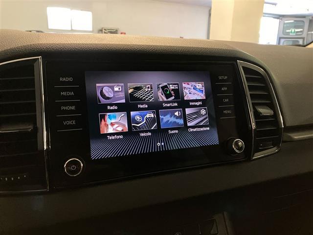 SKODA Karoq 2017 00985080_VO38023207